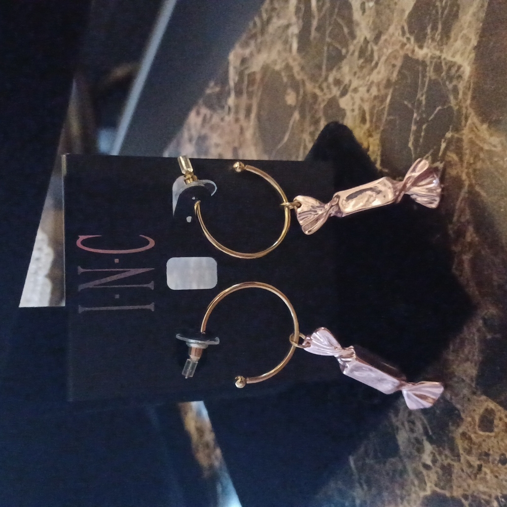 Earings